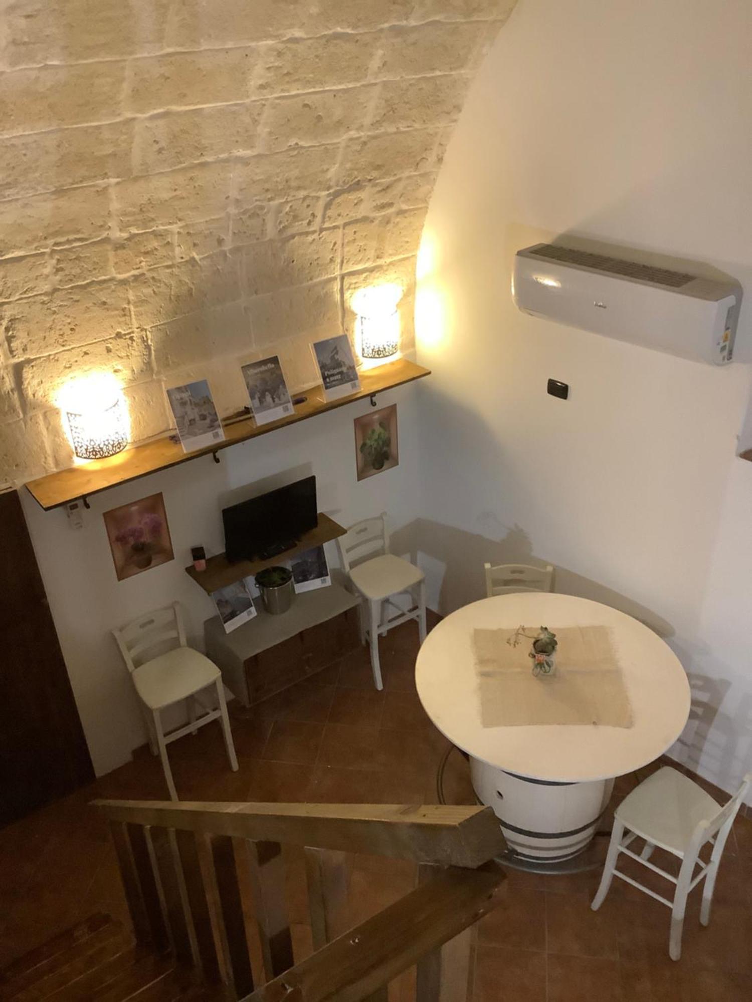 Xenia Renting Massafra Exterior foto